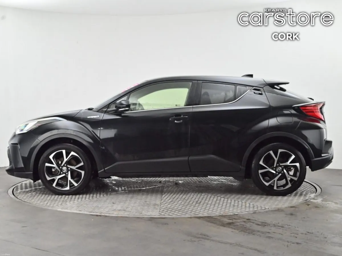 Toyota C-HR 1.8 HYBRID Auto - Image 6