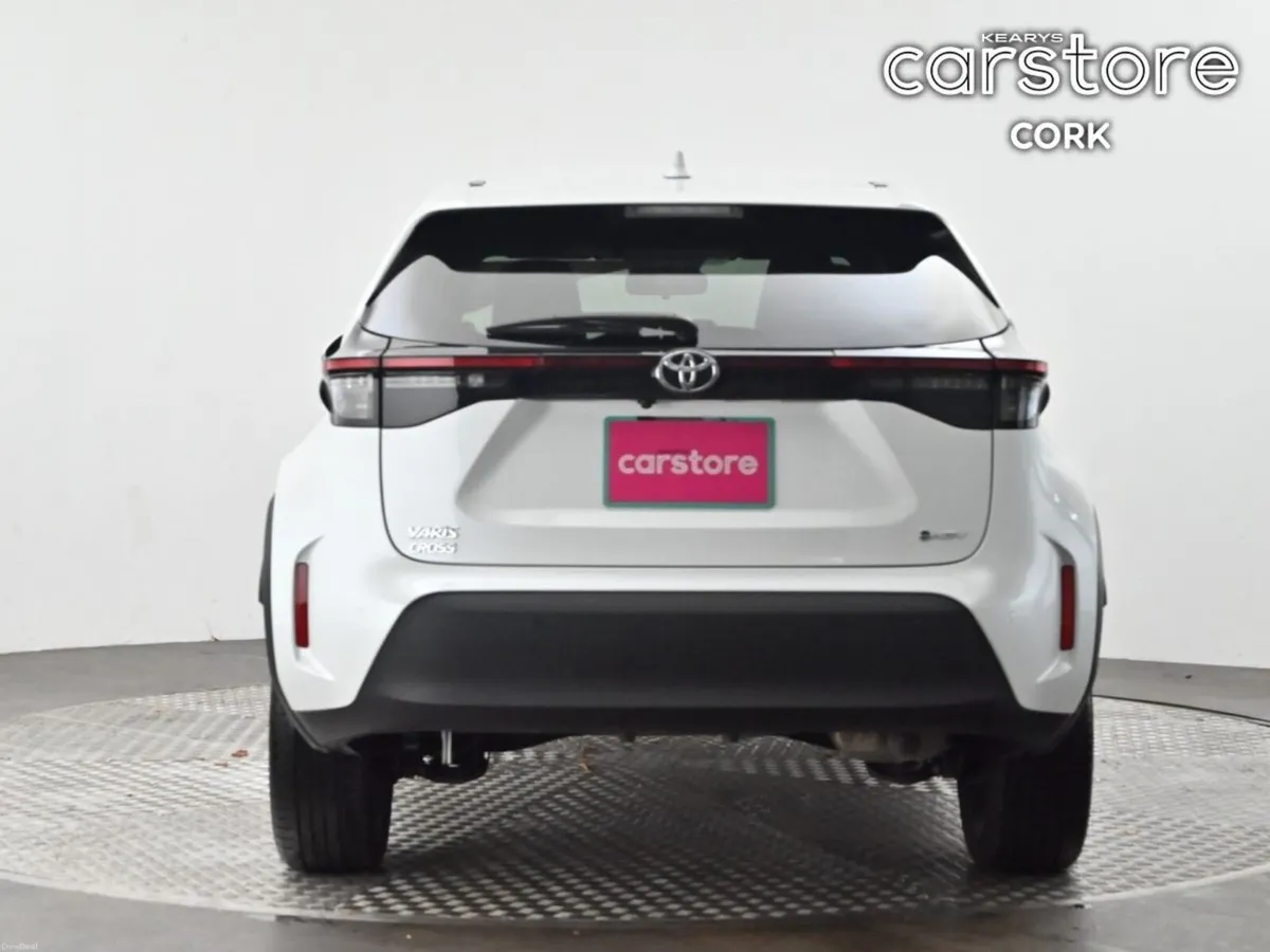 Toyota Yaris Cross 1.5 Hybrid CVT Luna - Image 4