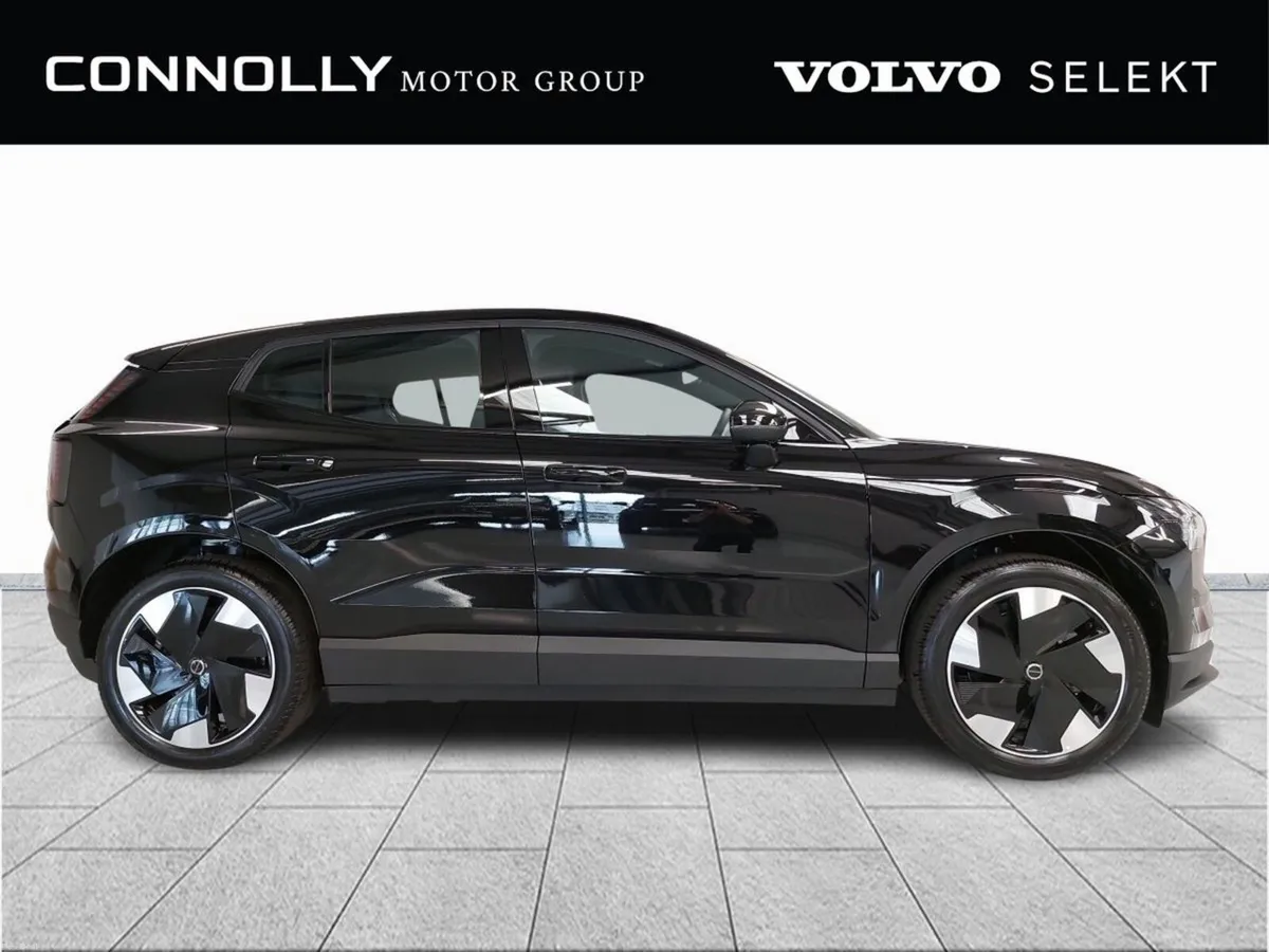 Volvo EX30 Single Motor Ex Range BEV 272hp Plus - Image 3