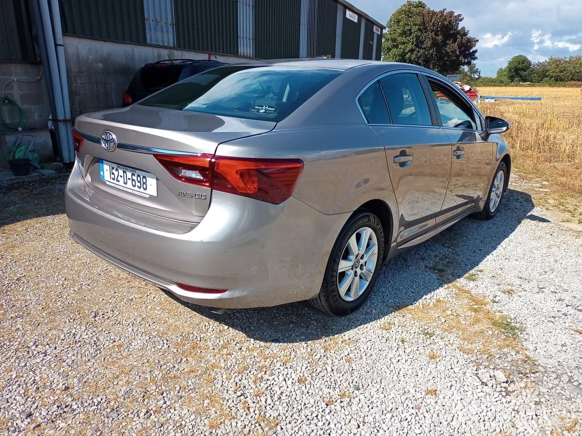 Toyota Avensis - Image 4