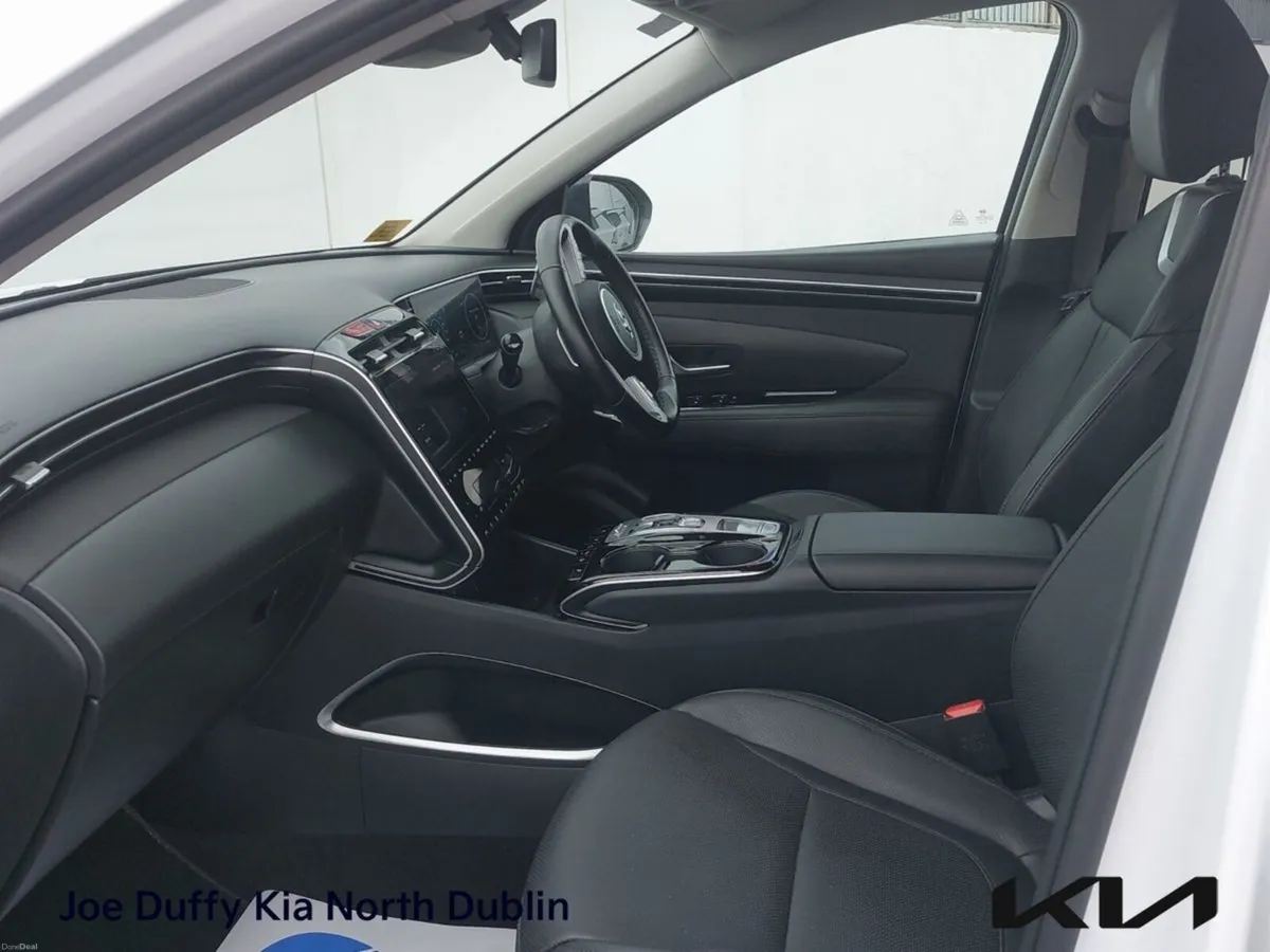 Hyundai Tucson 2WD Executive Plus HEV STG Auto - Image 5