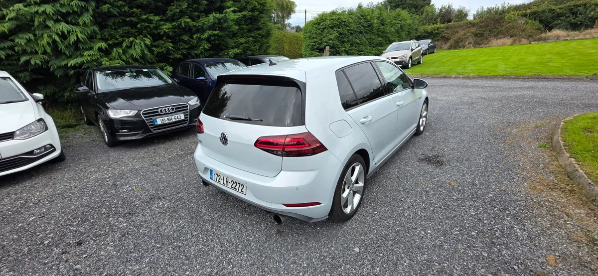 VW Golf GTI 2017  (172) - Image 3