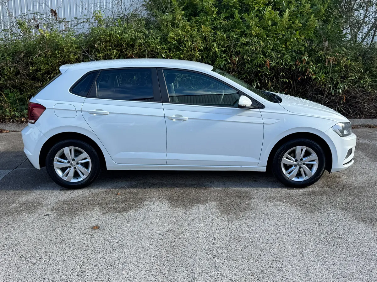 Volkswagen Polo 202 Manual Low KM - Image 2