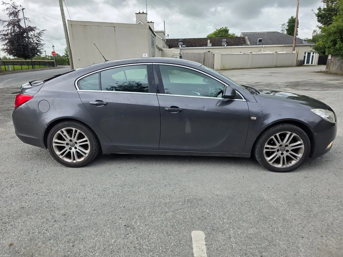 OPEL INSIGNIA  2011  2.OL DIESEL - Image 2