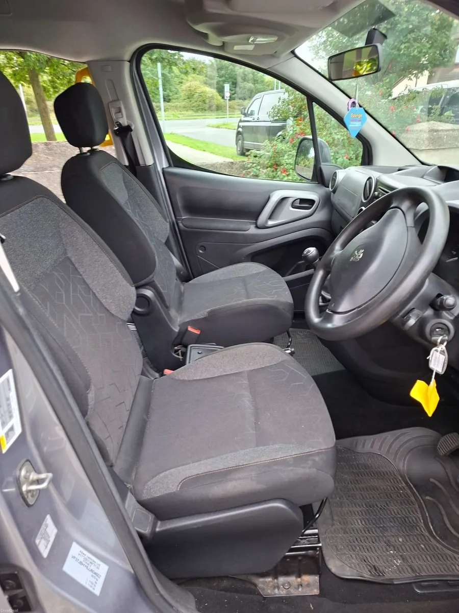 Peugeot partner tepee horizon wheelchair wav - Image 5