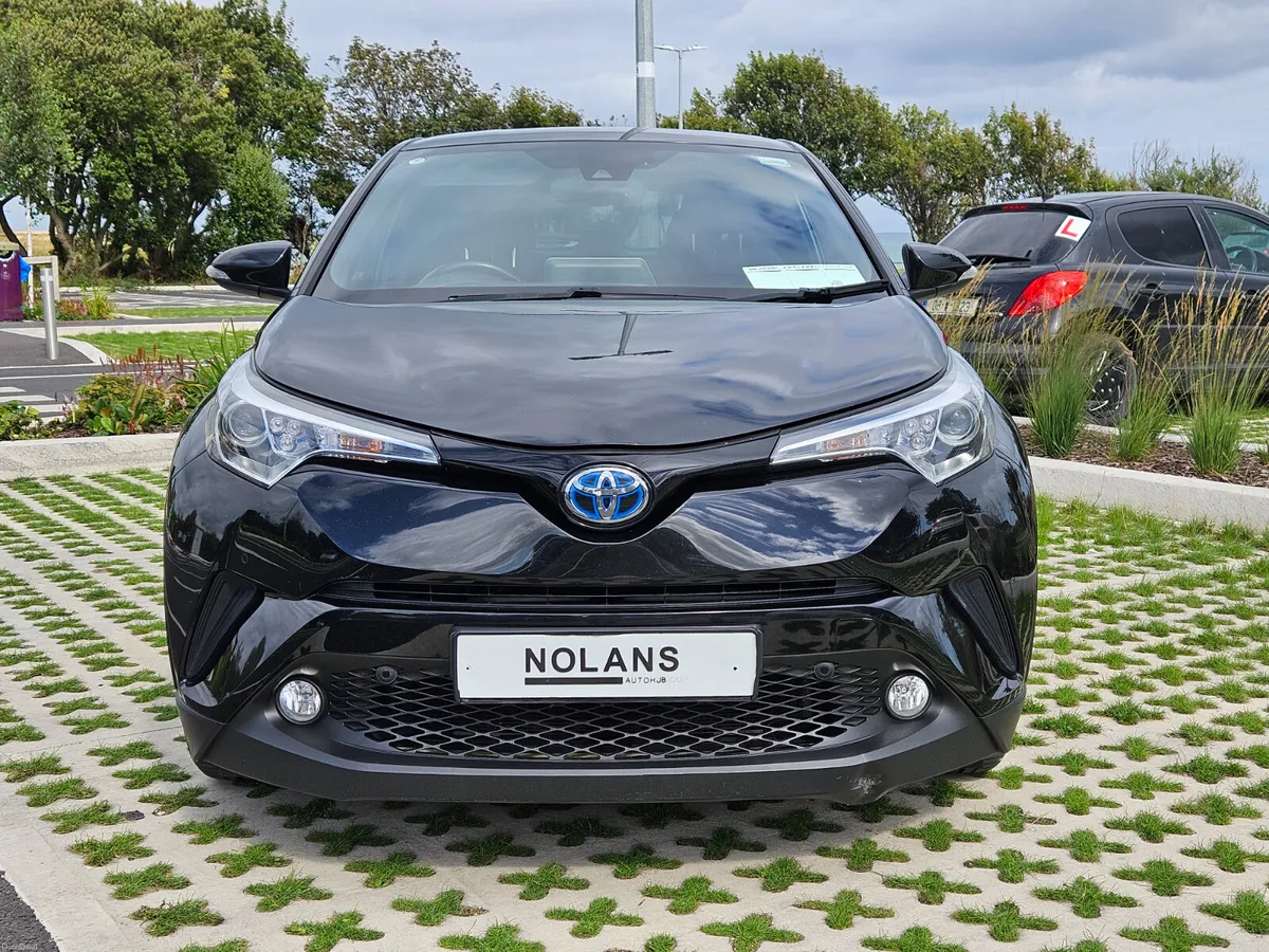 Toyota C-HR+ 2019 Hybrid High Spec New Nct - Image 3