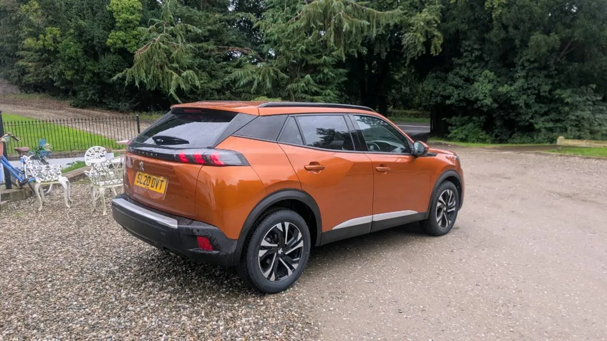 2020 Peugeot 2008 allure - Image 6