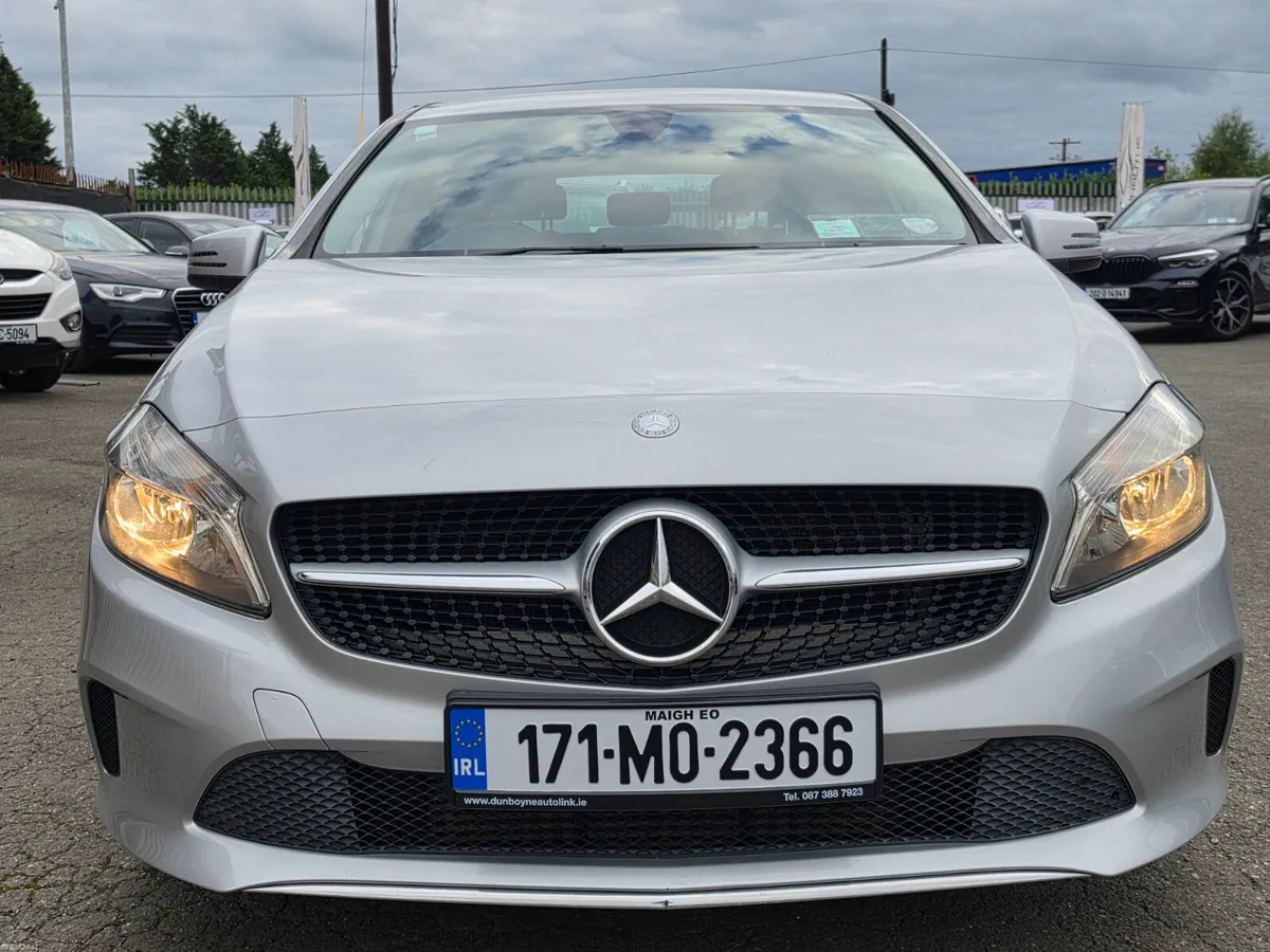 171 MERCEDES BENZ A200d *AUTO*MINT* - Image 2