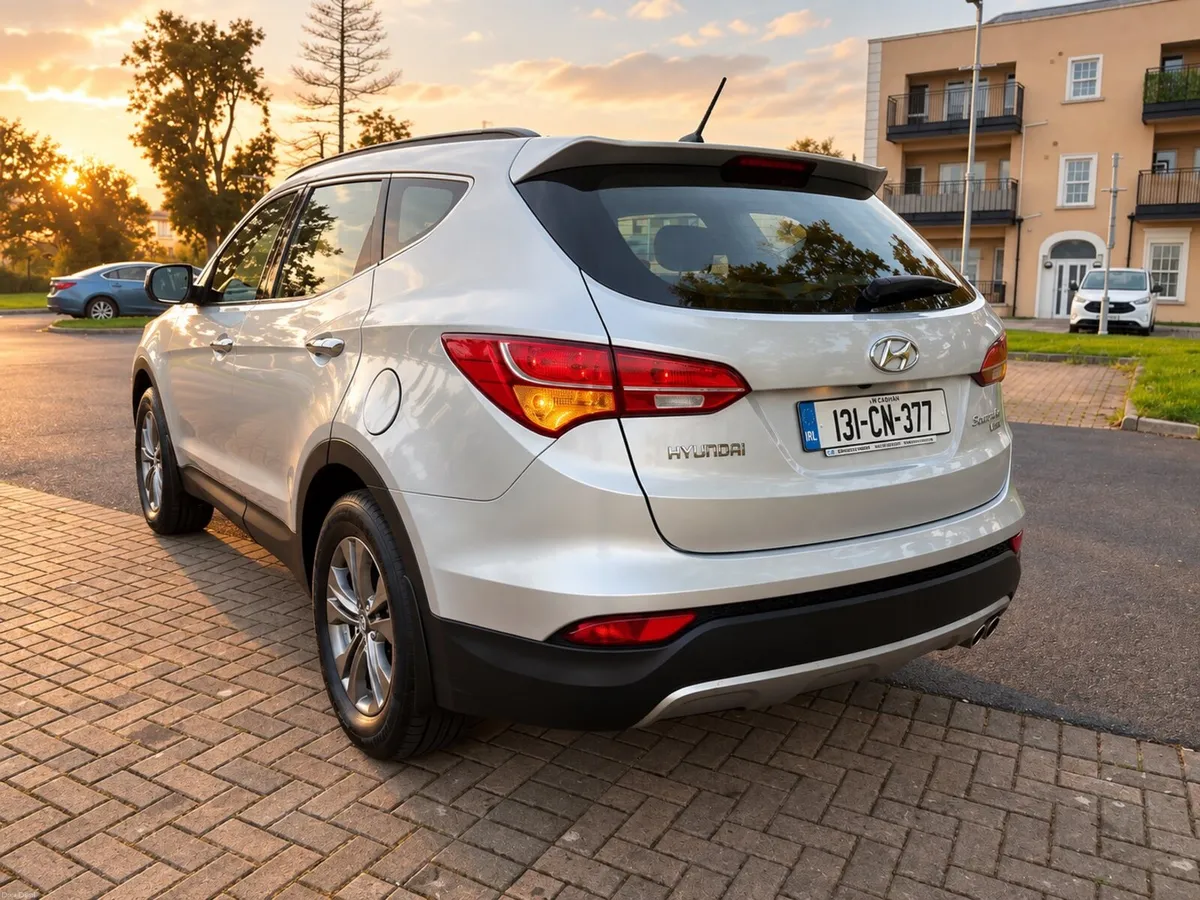 Hyundai Santa Fe 2.2 D NCT 03.27. 7 Seater - Image 3