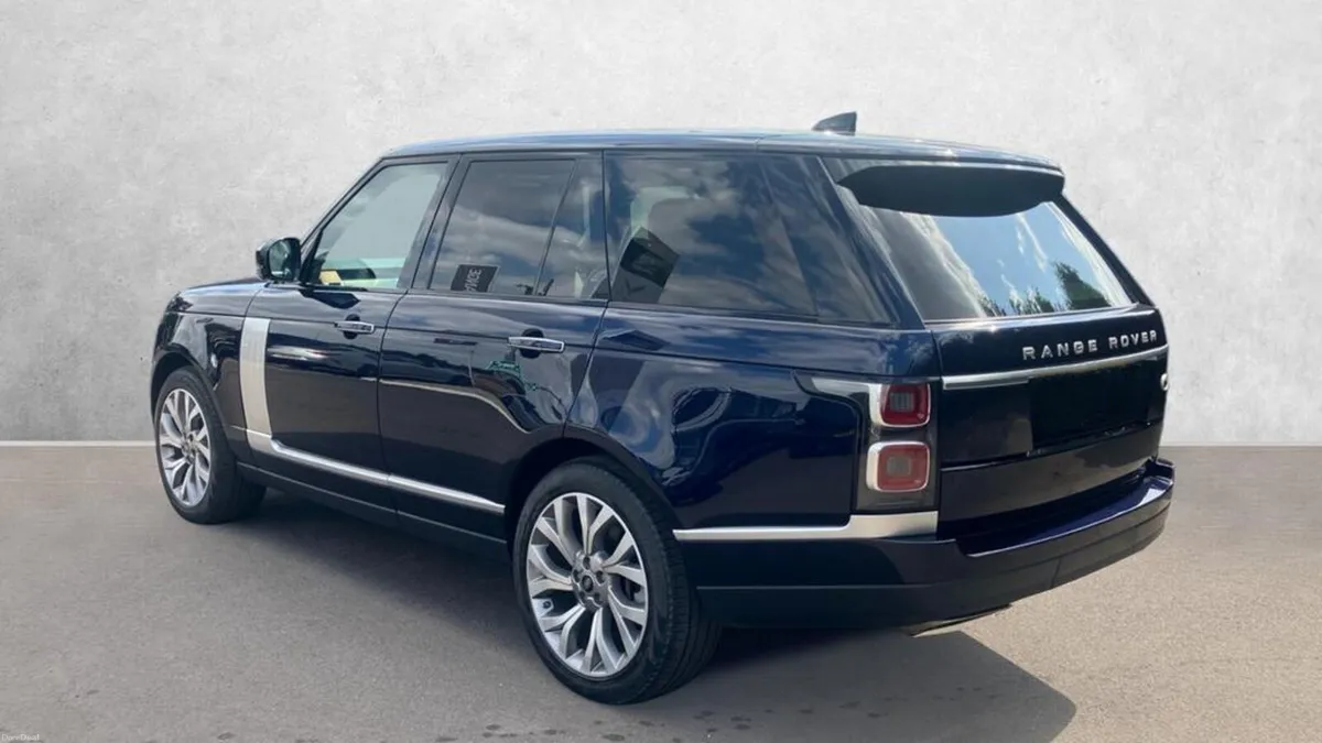 182 Land Rover Range Rover - Image 2