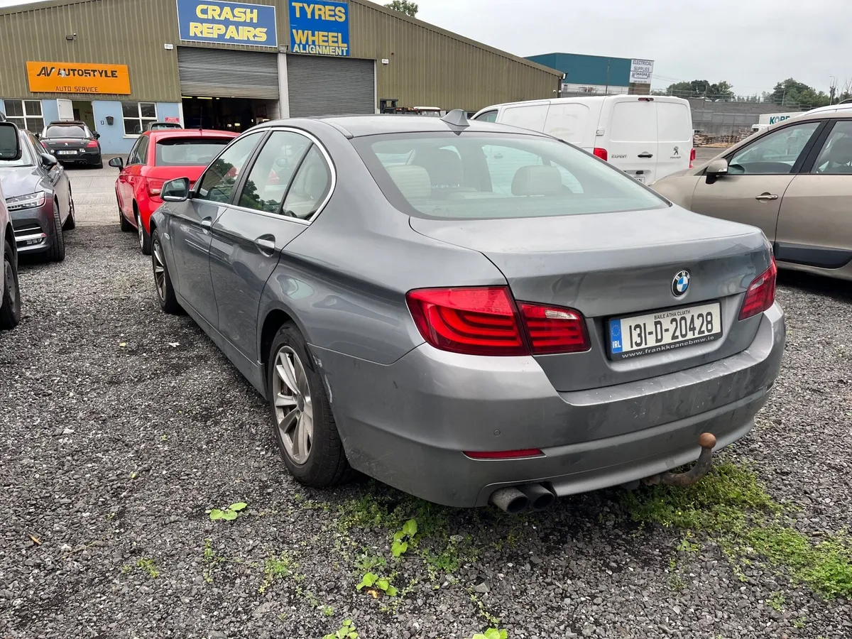 BMW 5-Series 2013 - Image 2