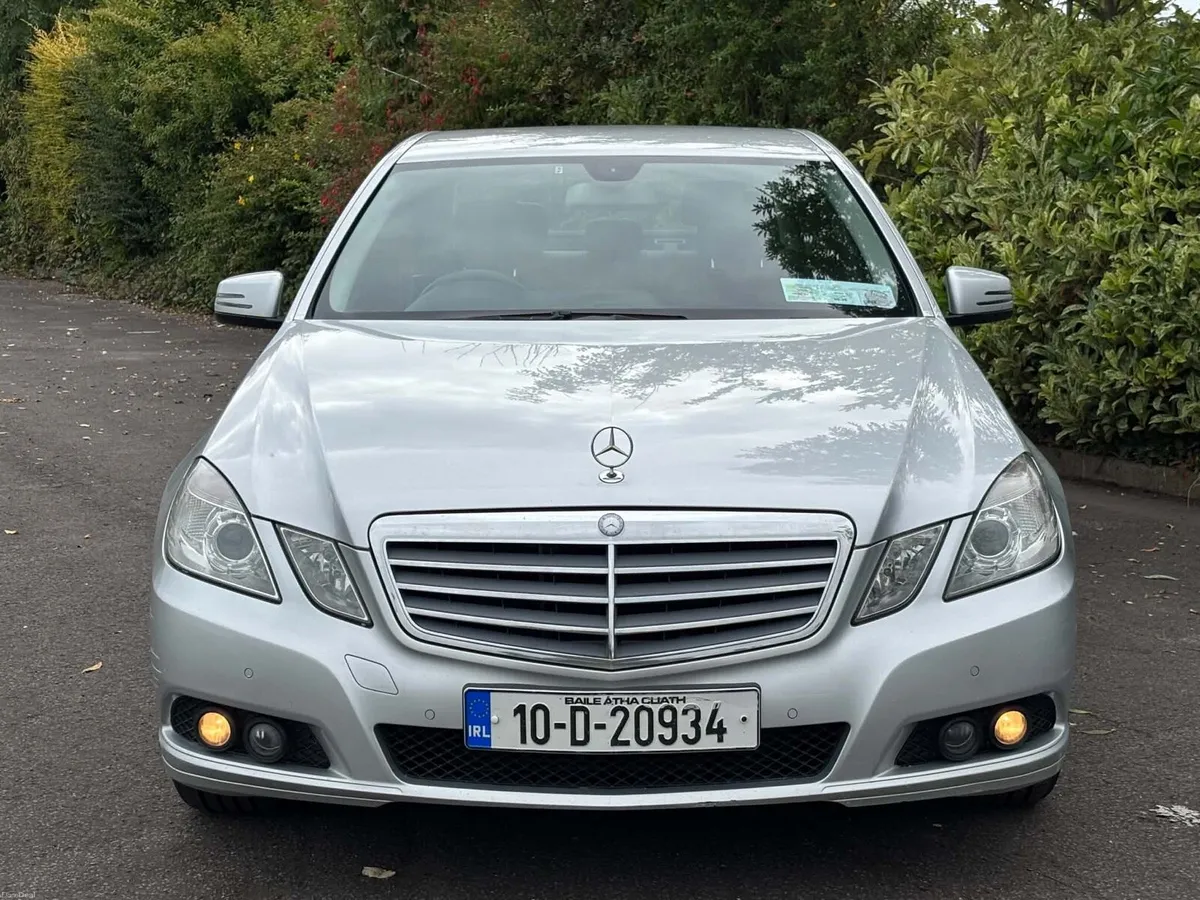 MERCEDES E200 AUTO (NEW NCT 09/27 ) - Image 3