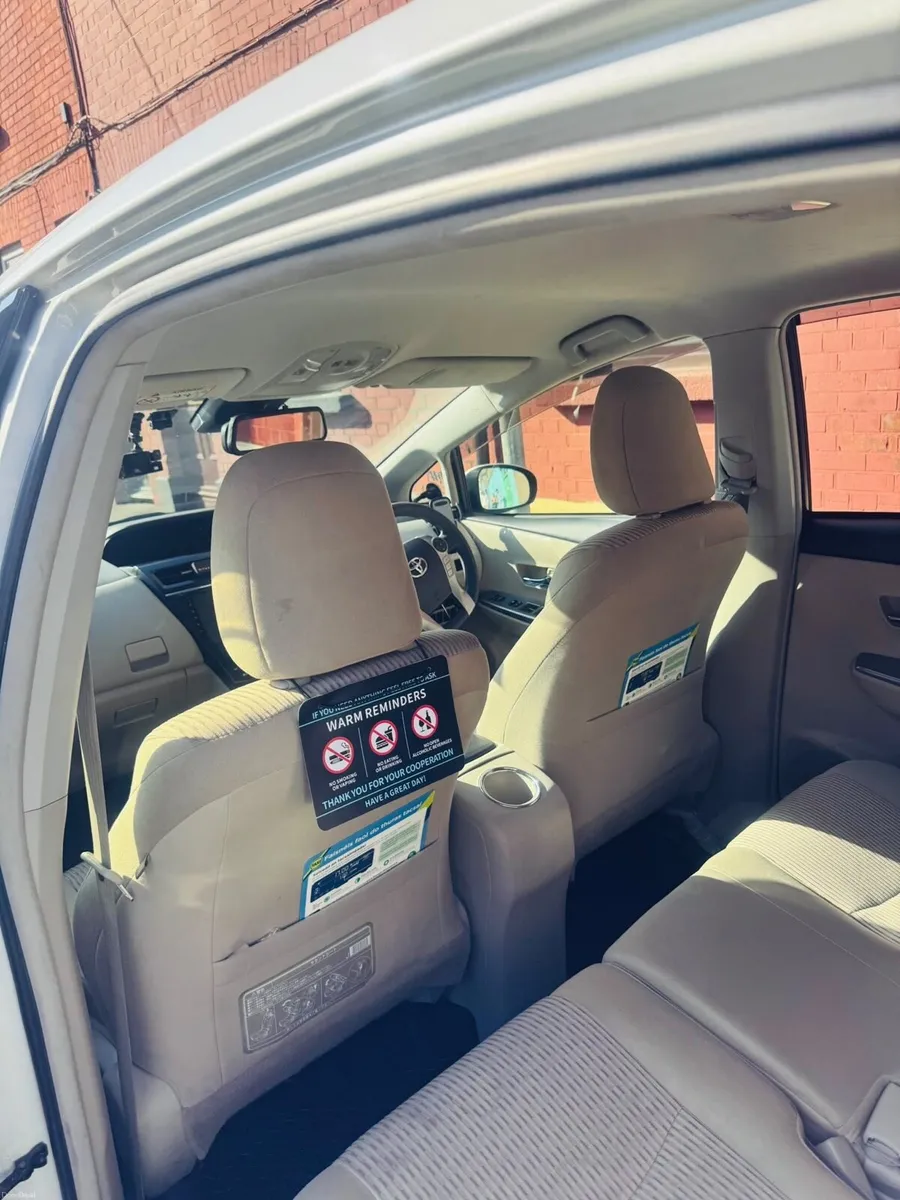 Toyota Prius plus 7 Seater Taxi or Private - Image 5