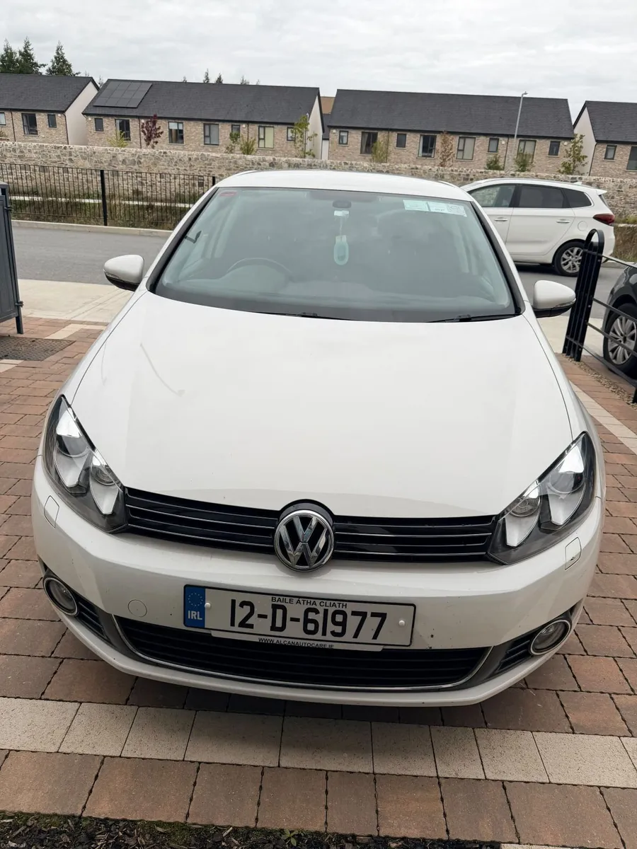 Volkswagen Golf 2012 - Image 1