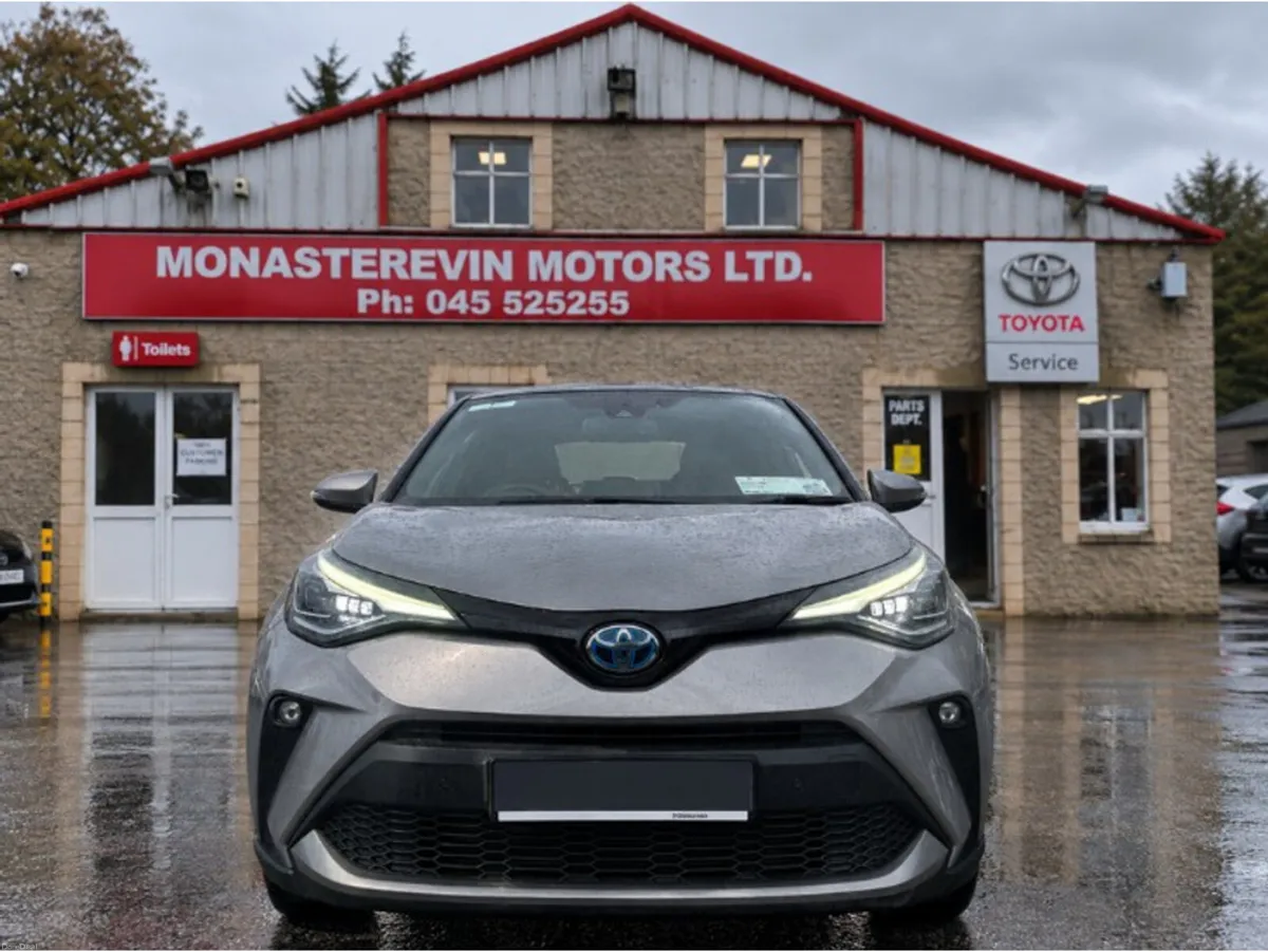Toyota C-HR *ORIGINAL IRISH CAR*   1.8 HYBRID SOL - Image 5
