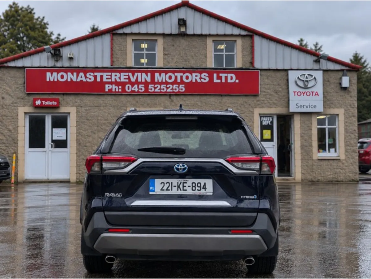 Toyota RAV4 *ORIGINAL IRISH CAR*   RAV4 HYBRID LUN - Image 4