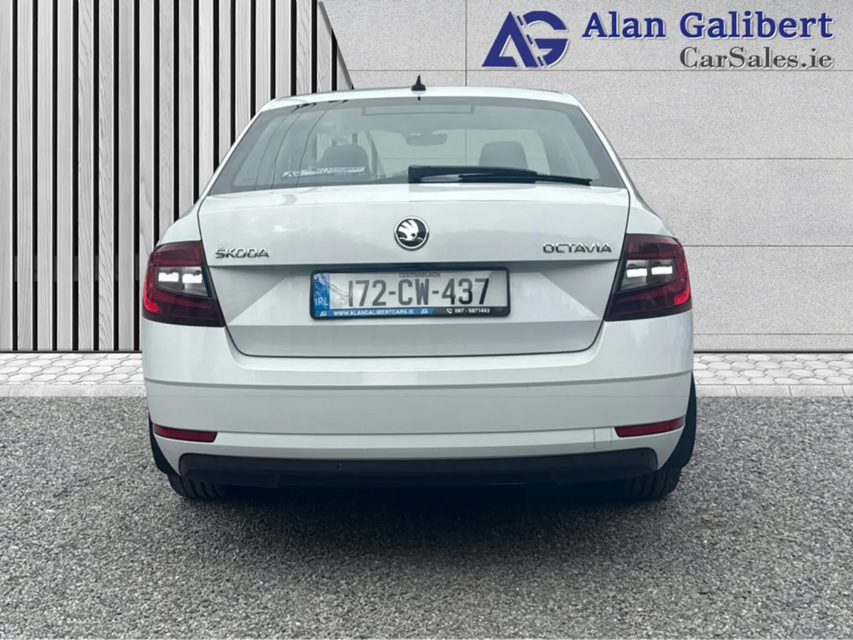 Skoda Octavia STYLE 1.6 TDI REVERSE CAMERA - Image 6