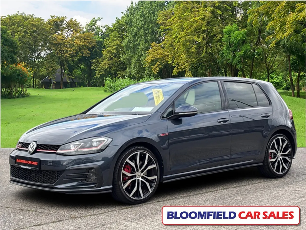 Volkswagen Golf 2.0 GTI , PERFORMANCE PACK // LOW - Image 3