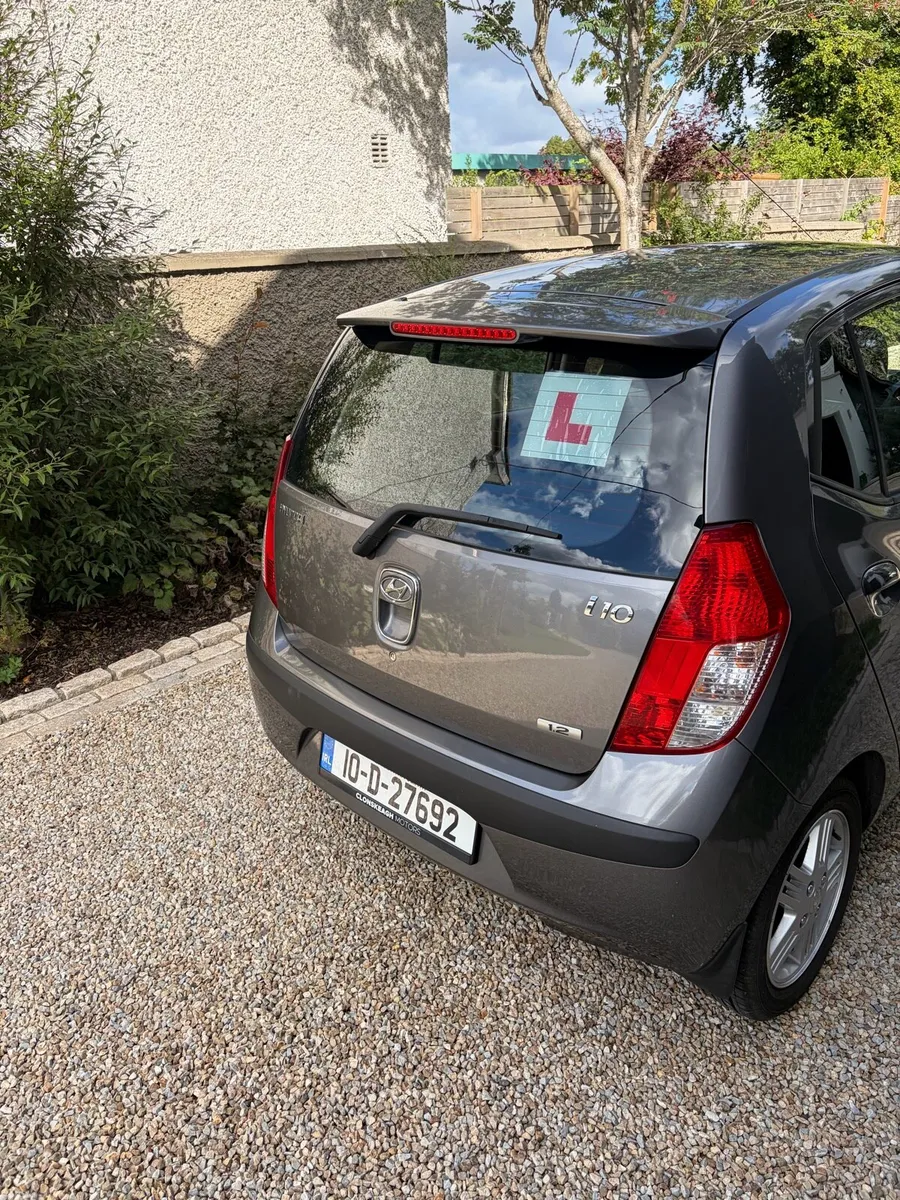Hyundai i10 - Image 2