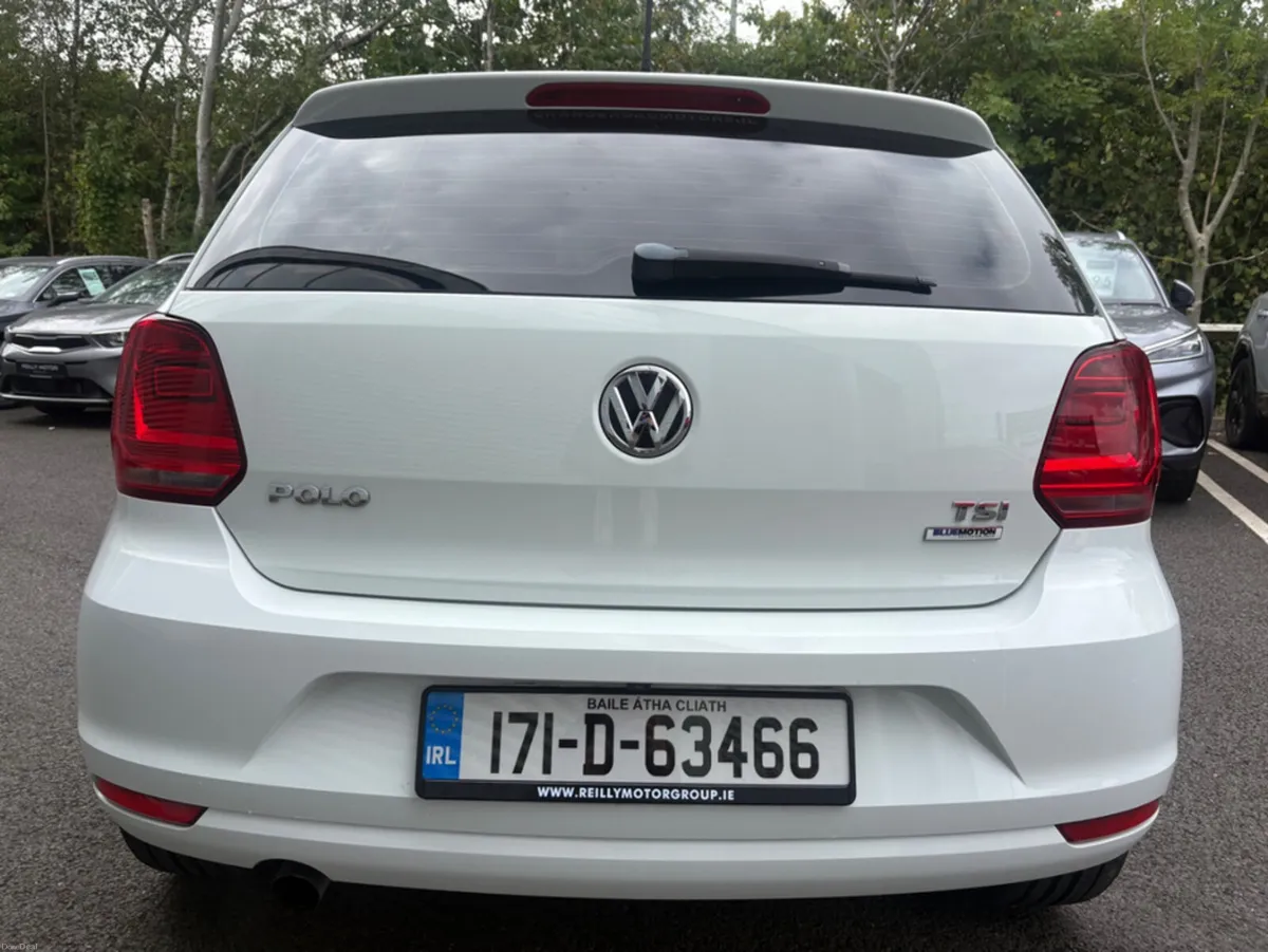 Volkswagen Polo 1.2 PETROL CL AUTO - Image 6