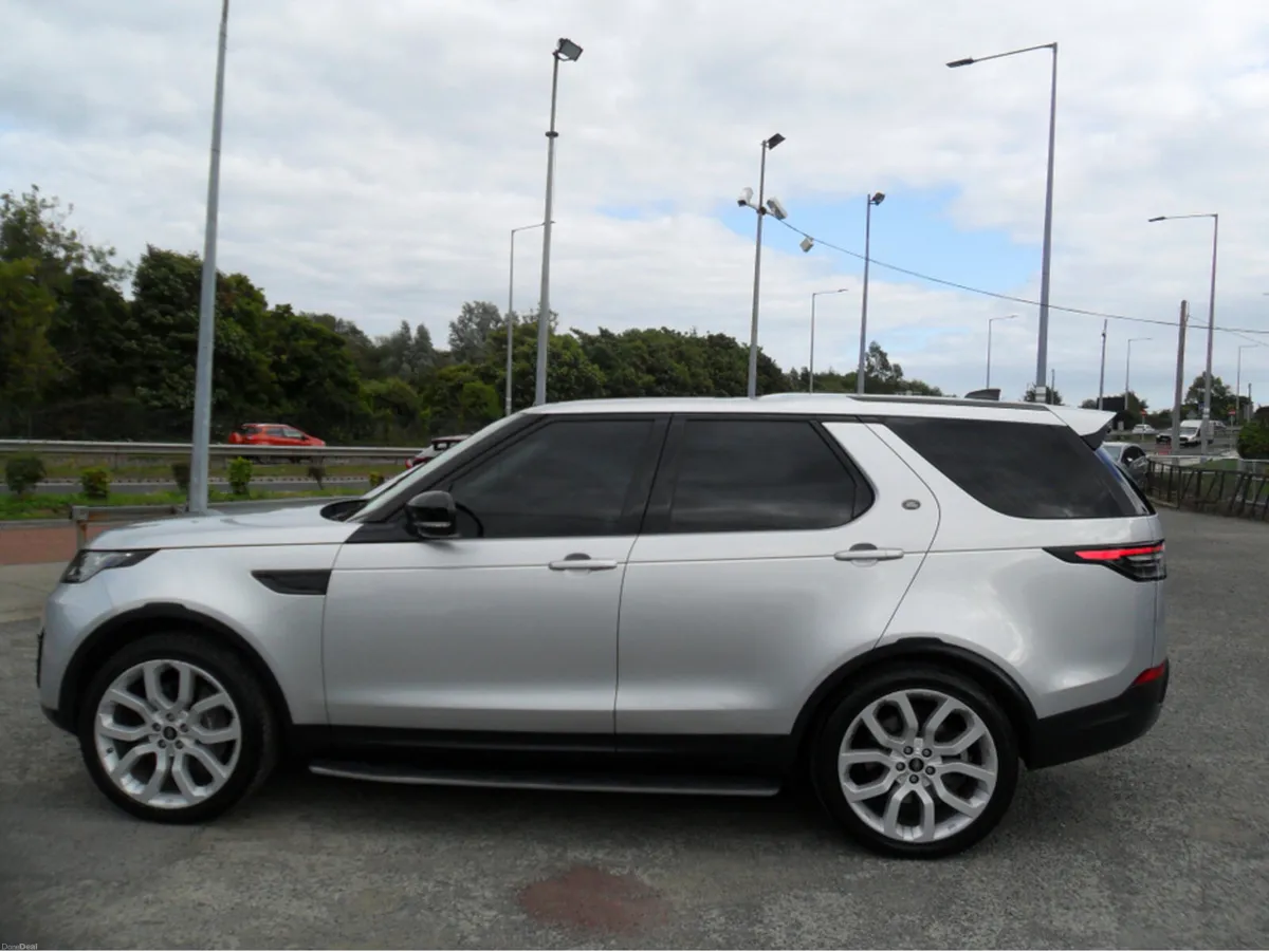 Land Rover Discovery 3.0 SDV6 S SE 7 SEAT - Image 5