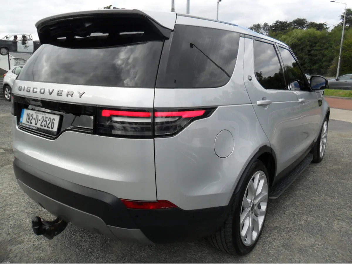 Land Rover Discovery 3.0 SDV6 S SE 7 SEAT - Image 3
