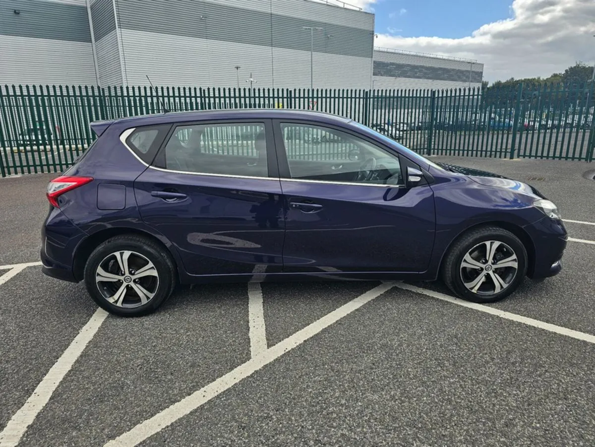 Nissan Pulsar 1.5 DIESEL, SV MODEL, LOW MILEAGE, F - Image 6