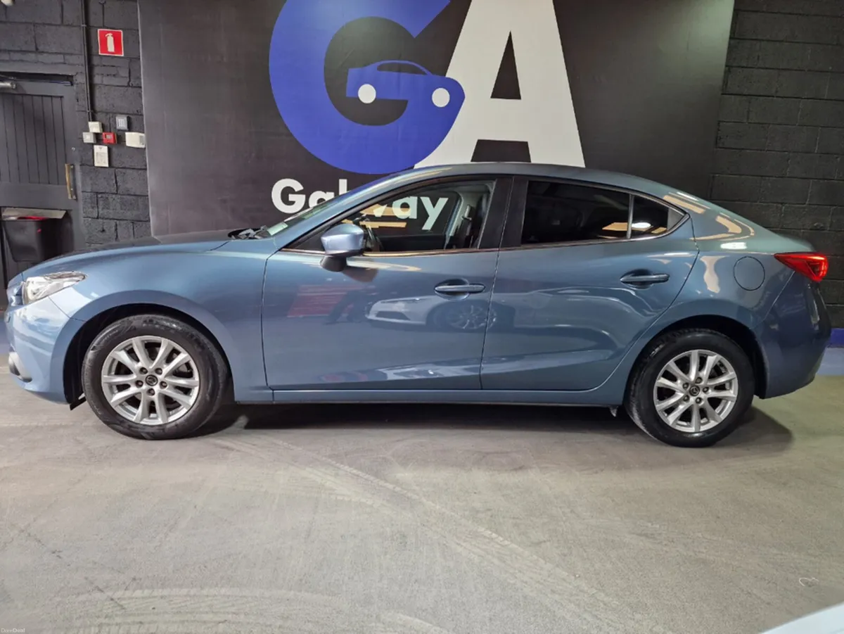 Mazda Mazda3 ONLY 78K MILES **REAR SENSORS, CRUISE - Image 5
