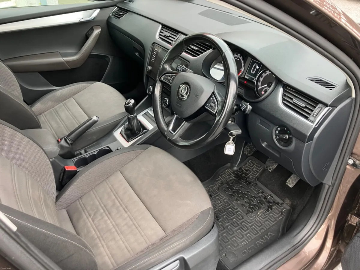 Skoda Octavia AMBITION 1.6 TDI 115HP 4DR - Image 6