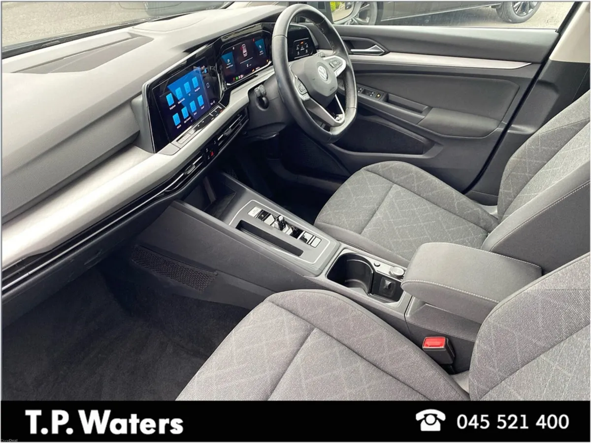 Volkswagen Golf 1.0 E-TSI - AUTOMATIC - REVERSING - Image 6