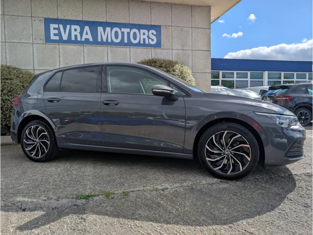 Volkswagen Golf ACTIVE ADVANCE AUTOMATIC 2.0 DIESE - Image 3