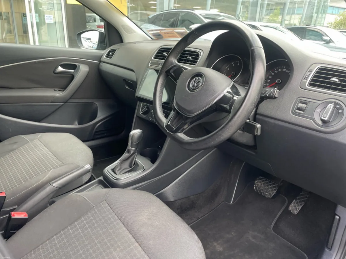 Volkswagen Polo DBA-6RCJZ - Image 6