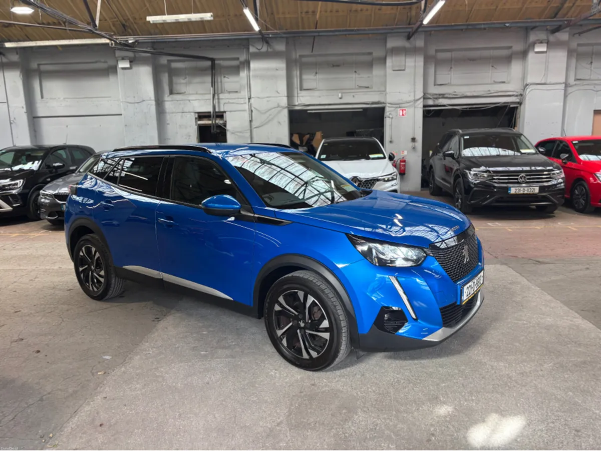 Peugeot 2008 ALLURE 1.2 100 4DR - Image 2