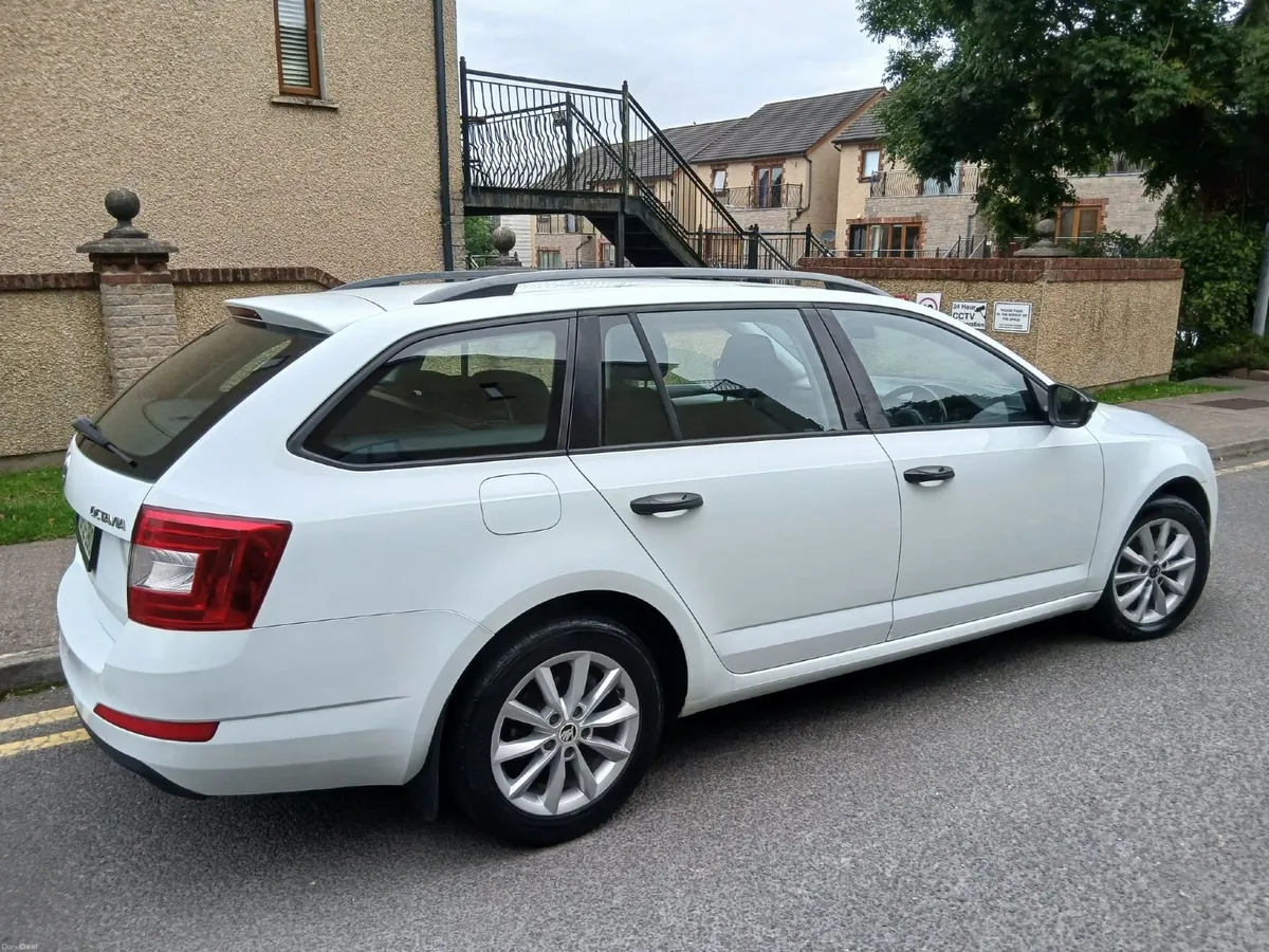 2015 Skoda Octavia🎈Estate Nct'd  Taxed - Image 3