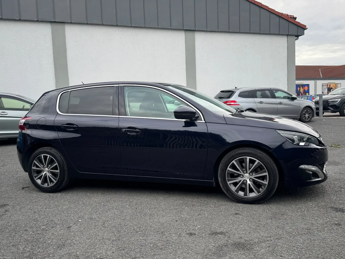 Peugeot 308 Automatic 38km Petrol - Image 4