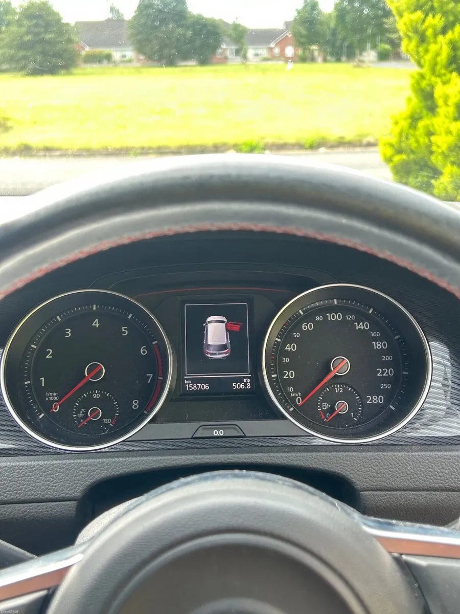 Volkswagen Golf GTI 2015 - Image 2