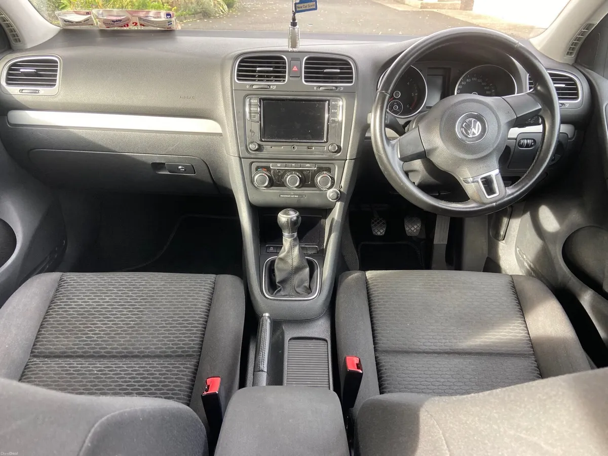 Volkswagen Golf 2012 - Image 5