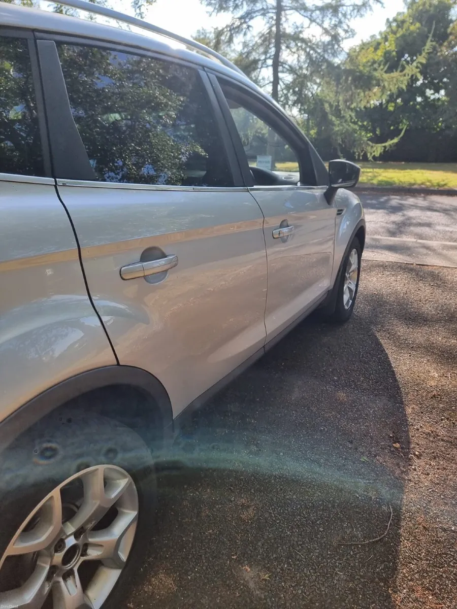 Ford Kuga 2010 - Image 3