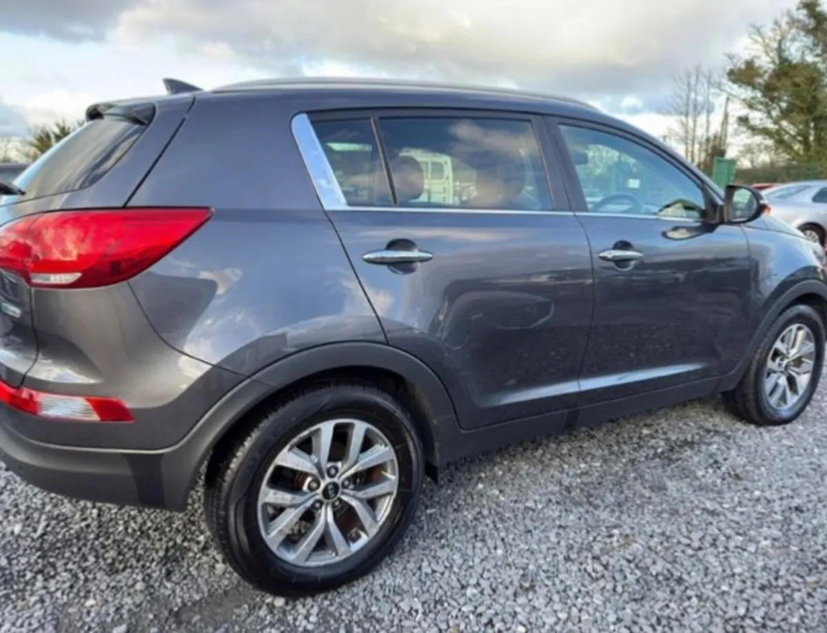 Kia Sportage EXE 1.7CRDI 2014 - Image 3
