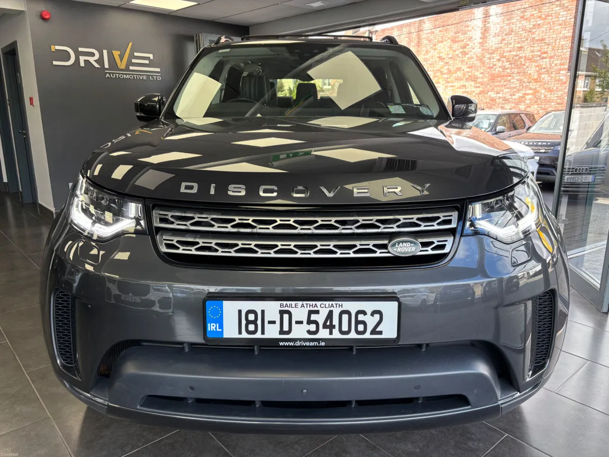 Land Rover Disco  3.0 HSE Luxury*2 Year Warranty * - Image 4