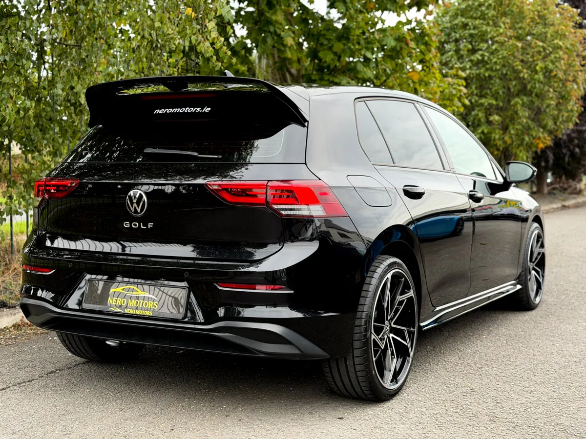 2022 Volkswagen Golf 2.0 TDI - Image 5