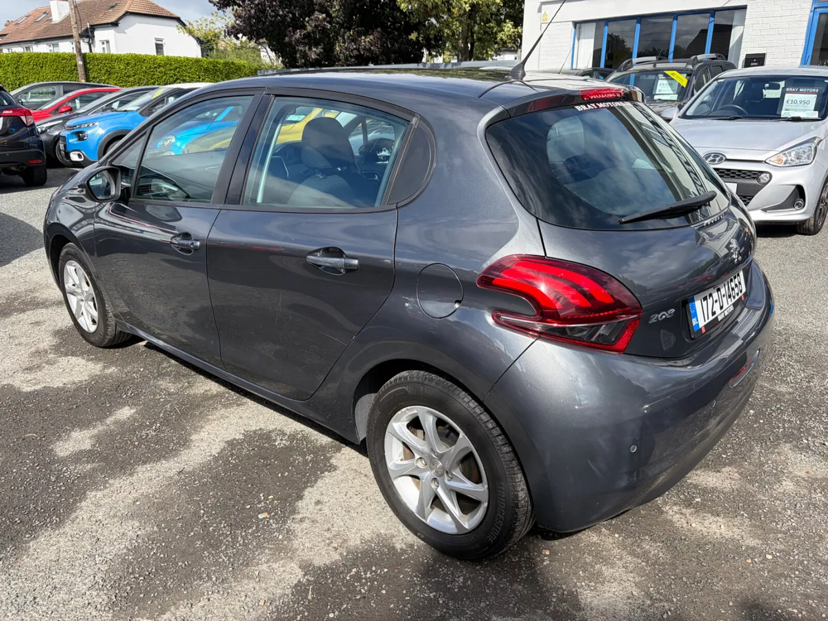 2017 PEUGEOT 208 1.6d ACTIVE LOW KMS - Image 5