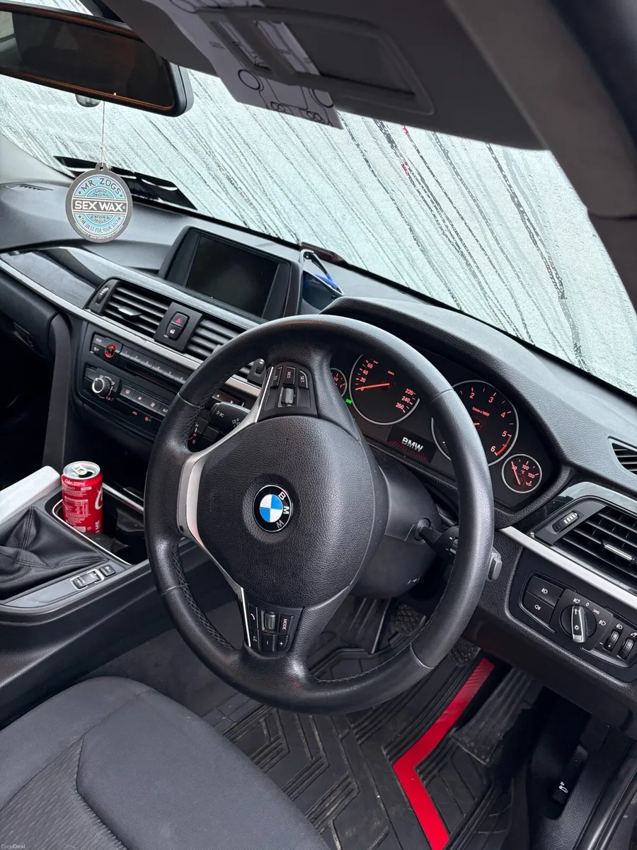 BMW 3 series f30 - Image 2