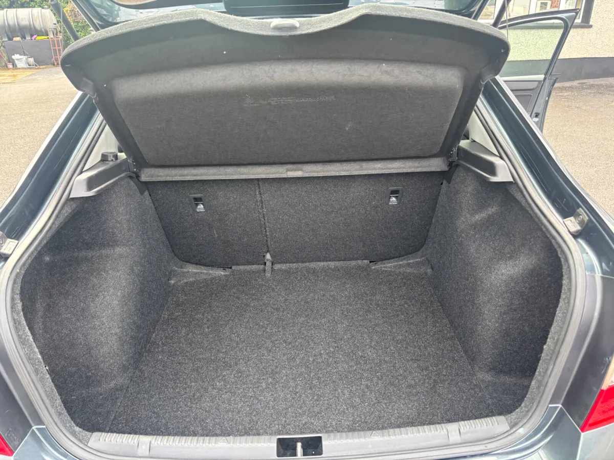 Skoda Rapid 2017 - Image 6