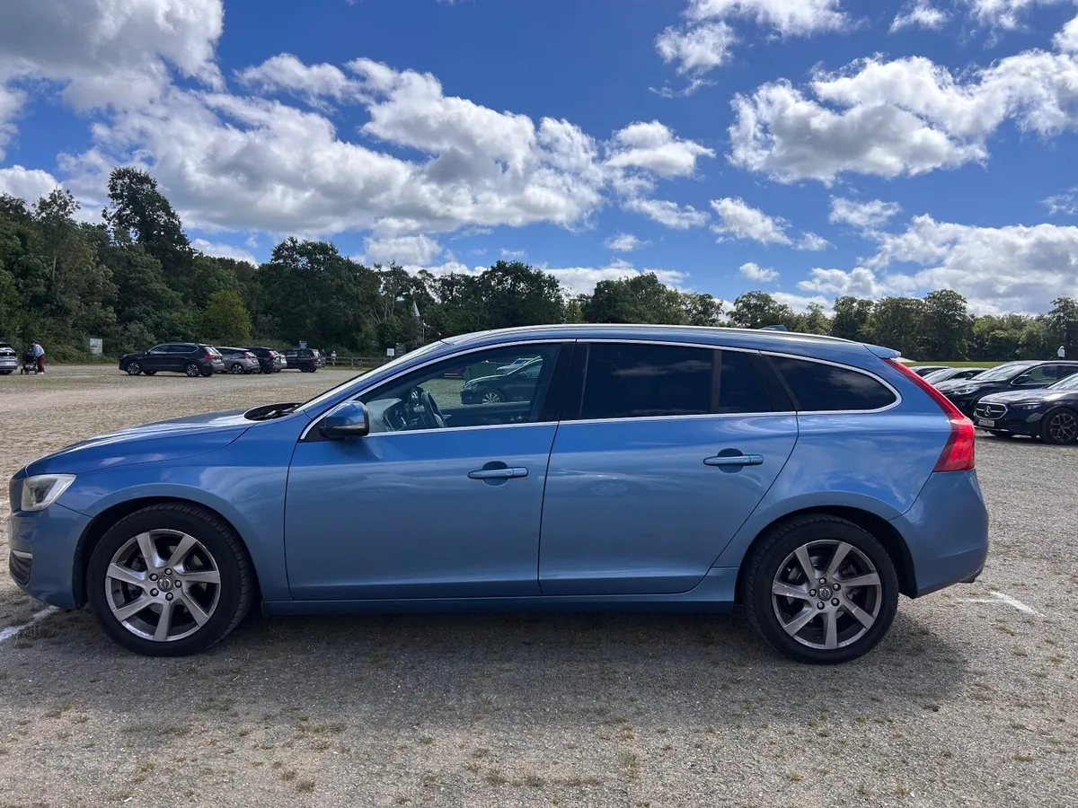 Volvo V60 T4 2014 low mileage price drop - Image 5