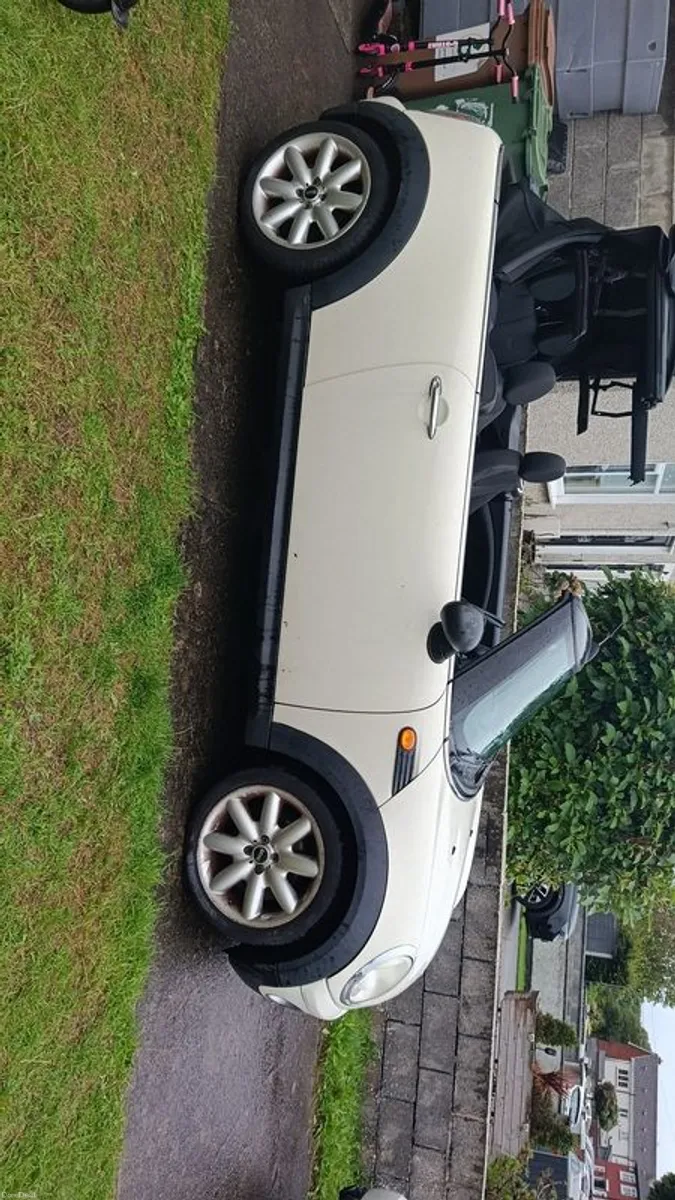 2010 Mini One - Image 5