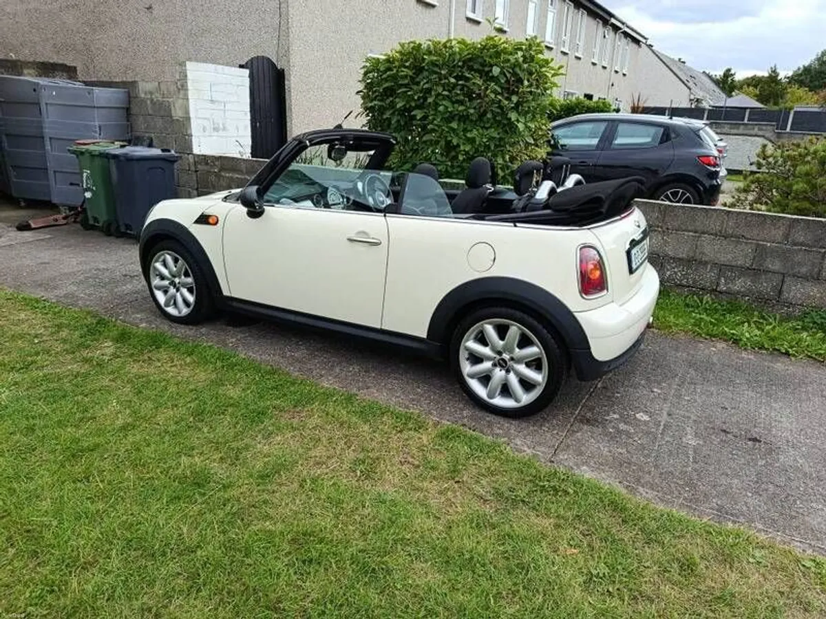 2010 Mini One - Image 1