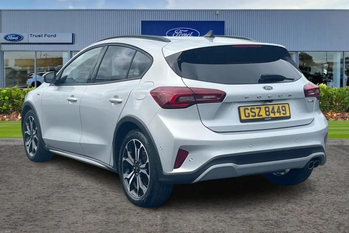 Ford Focus 1.0 EcoBoost Hybrid mHEV Active X 5dr A - Image 2