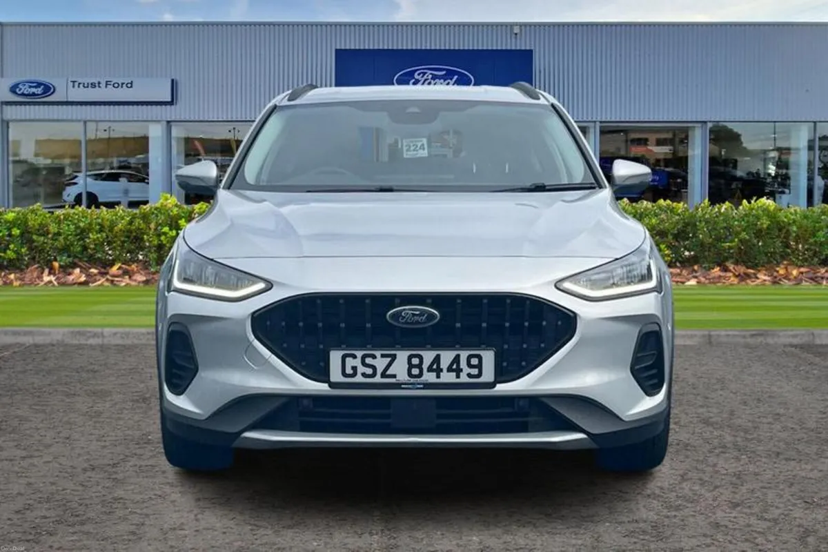 Ford Focus 1.0 EcoBoost Hybrid mHEV Active X 5dr A - Image 6