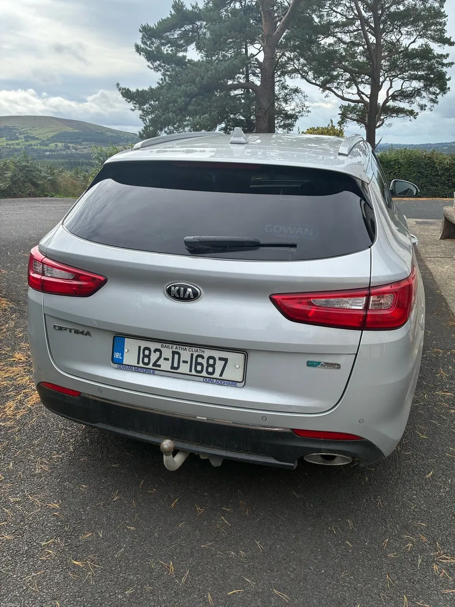 Kia Optima Estate - Image 2